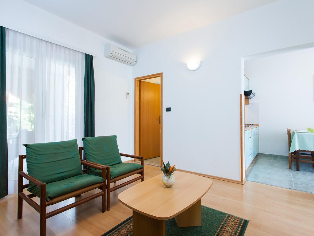 Apartments Villa Brioni I 法扎纳 客房 照片