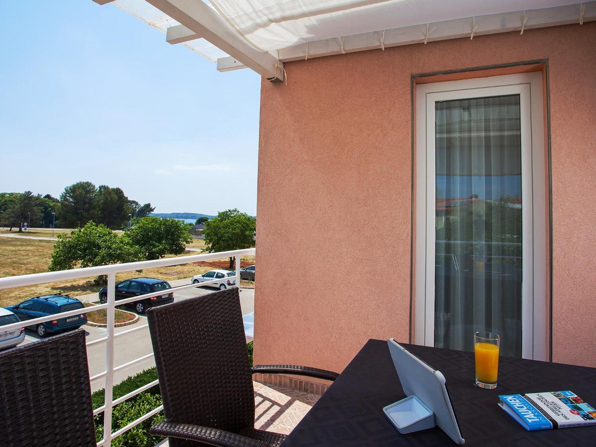 Apartments Villa Brioni I 法扎纳 客房 照片